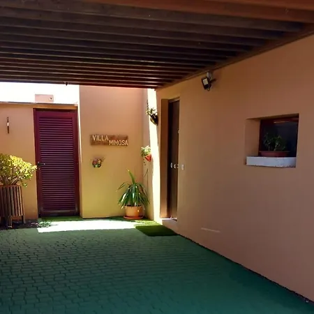 Mimosa Holiday home *